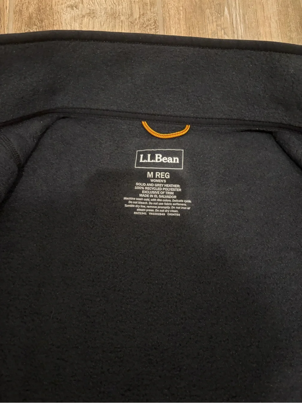 L.L.Bean Mountain Classic Fleece Vest in black womens Medium New